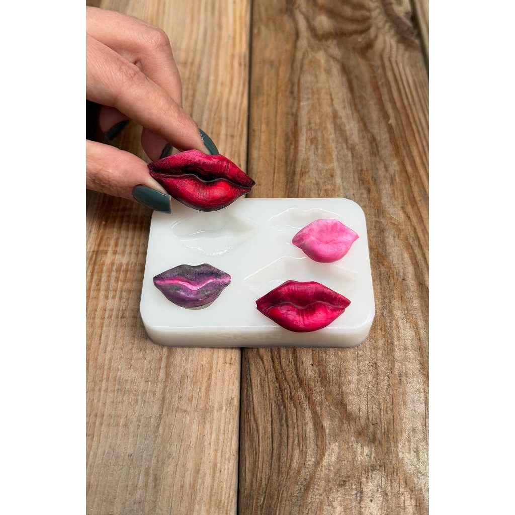Rufus Concept Öpücük 4 Boy Silikon Mum Kalıbı Diğer Fiyatı
