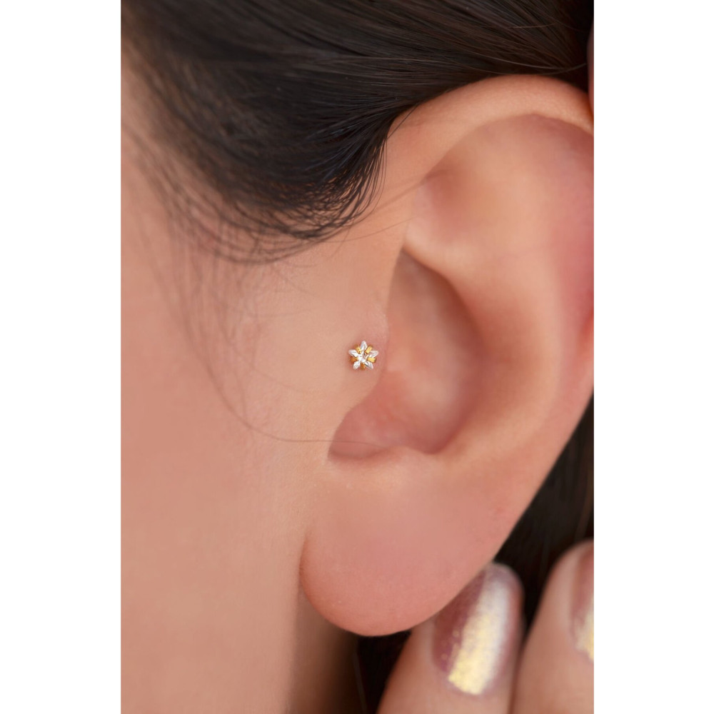 Sacce Scarves&Accessories Gold Çelik Yıldız Piercing 8 Mm Tragus Helix Kıkırdak Conch Altın & Gümüş Piercing Fiyatı