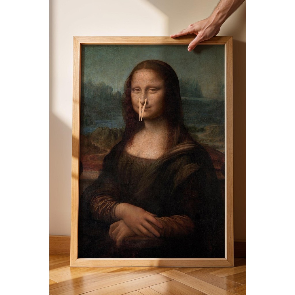 Satürn Design Burnu Mandallı Mona Lisa Çerçeveli Tablo - Wc Tuvalet Için Tablo - 50 x 70 cm - Ahşap Kanvas Tablo Fiyatı