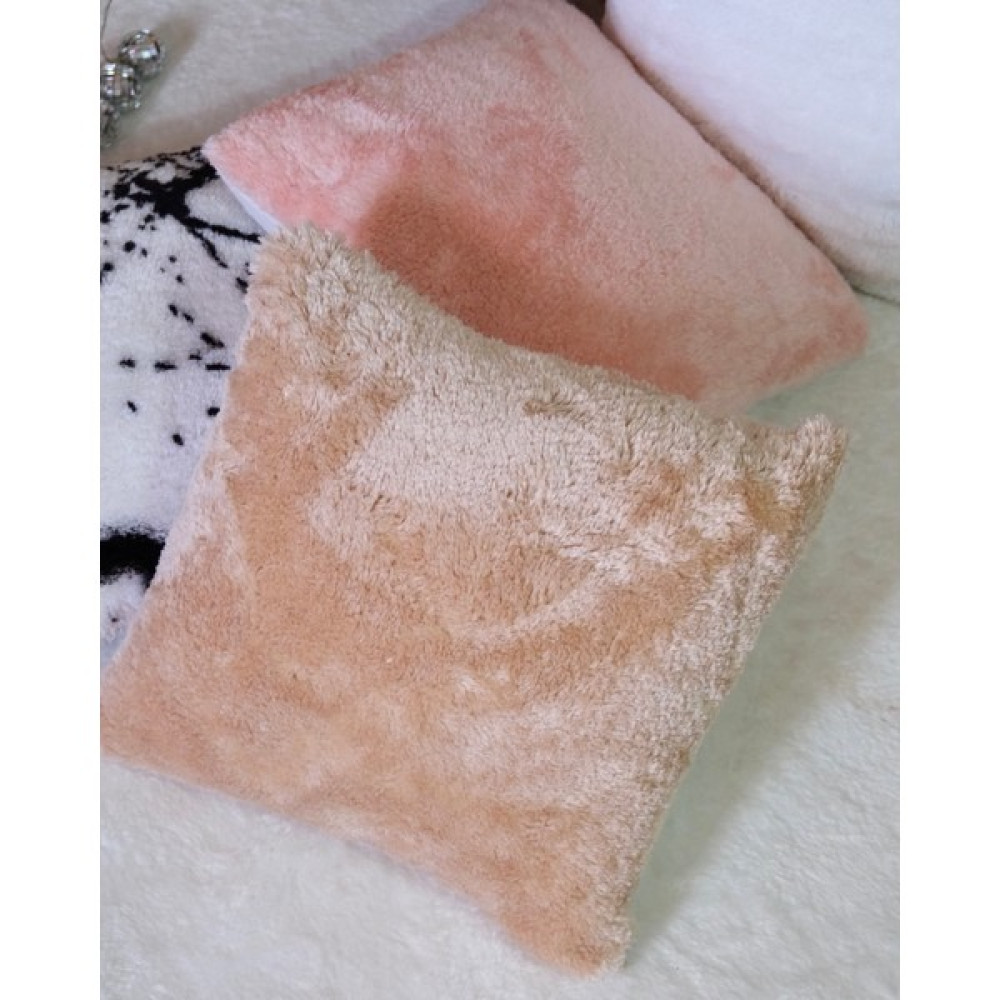Savana Peluş Kırlent Kılıfı Fermuarlı Sırt Kısmı Krep Kumaş - 43 x 43 cm - Açık Kahve Kırlent / Mobilya Yastığı Fiyatı