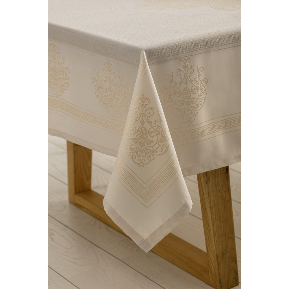 scarlet home collection Neoplan Su Geçirmez Jakarlı Polyester Masa Örtüsü 160 x 220 Beden Masa Örtüsü Fiyatı