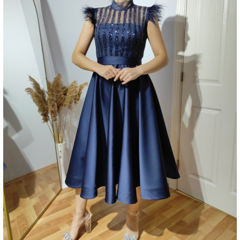 Seda Bülbül Atelier Kolları Tüylü Dantelli Transparan Straplez Midi Boy Abiye Elbise Elbise Fiyatı
