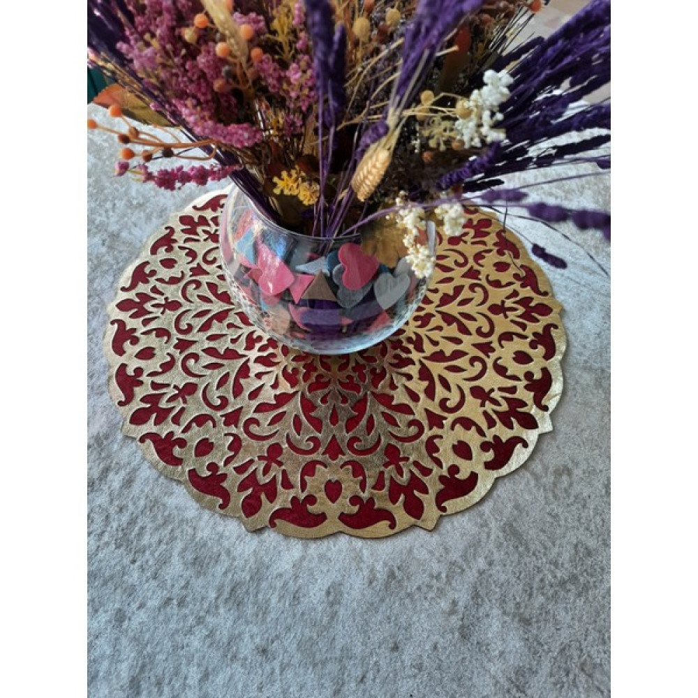 Sehara Orta Sehpa Runneri/Masa Örtüsü/ Kadife/S.Deri Işlemelı/Bordo-Gold/46cm - Bordo - 46 x 46 cm Amerikan Servis Fiyatı