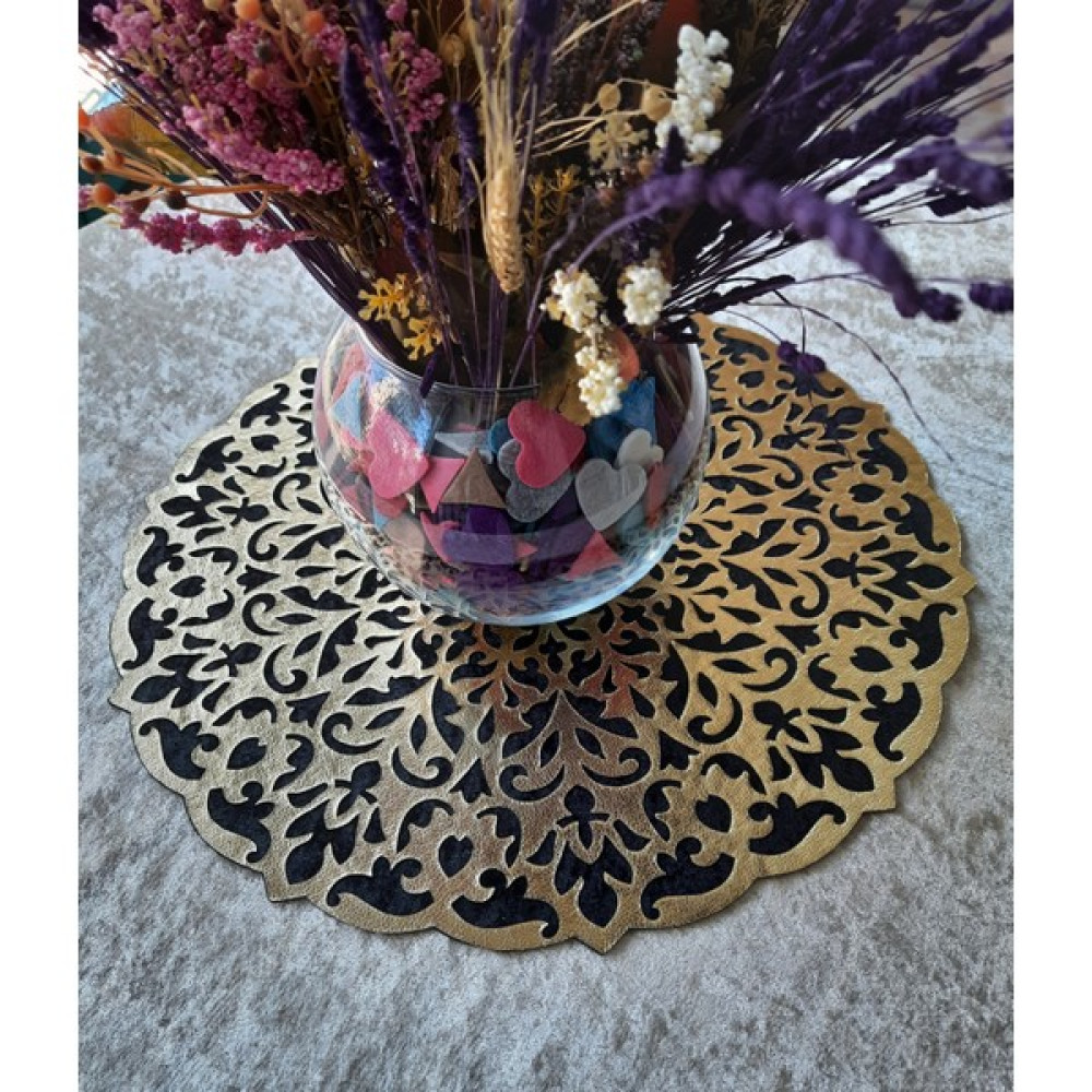 Sehara Orta Sehpa Runneri/Masa Örtüsü/ Kadife/S.Deri Işlemelı/Siyah-Gold/46cm - Gold - 46 x 46 cm Amerikan Servis Fiyatı
