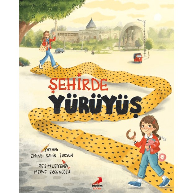 Şehirde Yürüyüş Diğer Fiyatı