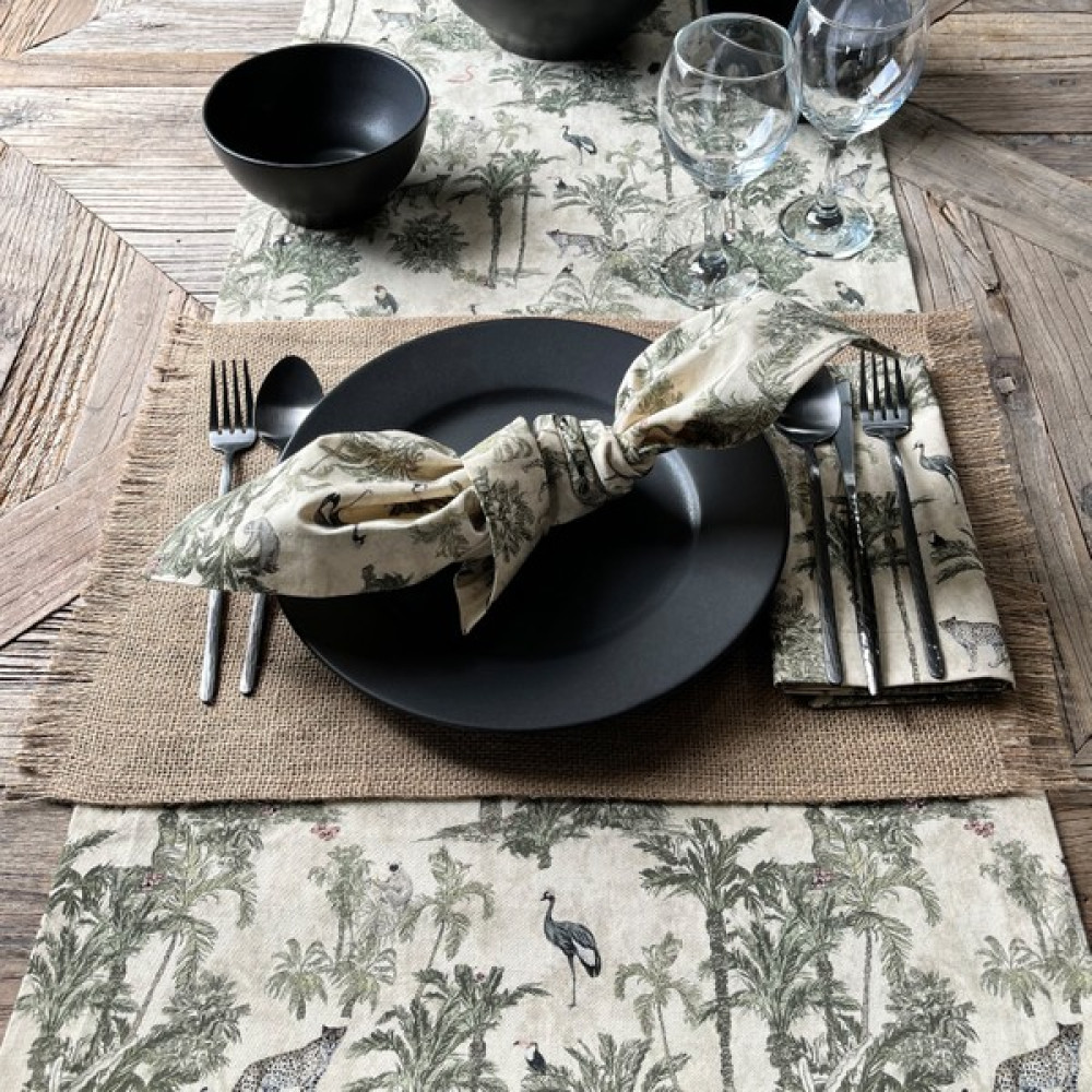 Sertex Home Tropikal Desenli Runner - Açık Yeşil - 140 x 40 cm Masa Örtüsü Fiyatı