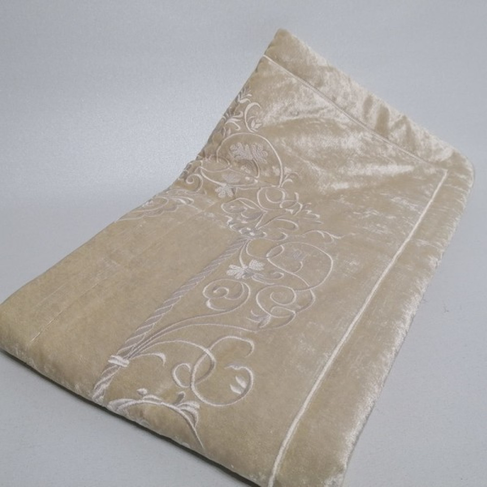 Sevgi Bağı Osmanlı Nakışlı Kadife Seccade Çeyizlik Seccade Vizon Renk - Krem - 75 x 120 cm Seccade Fiyatı