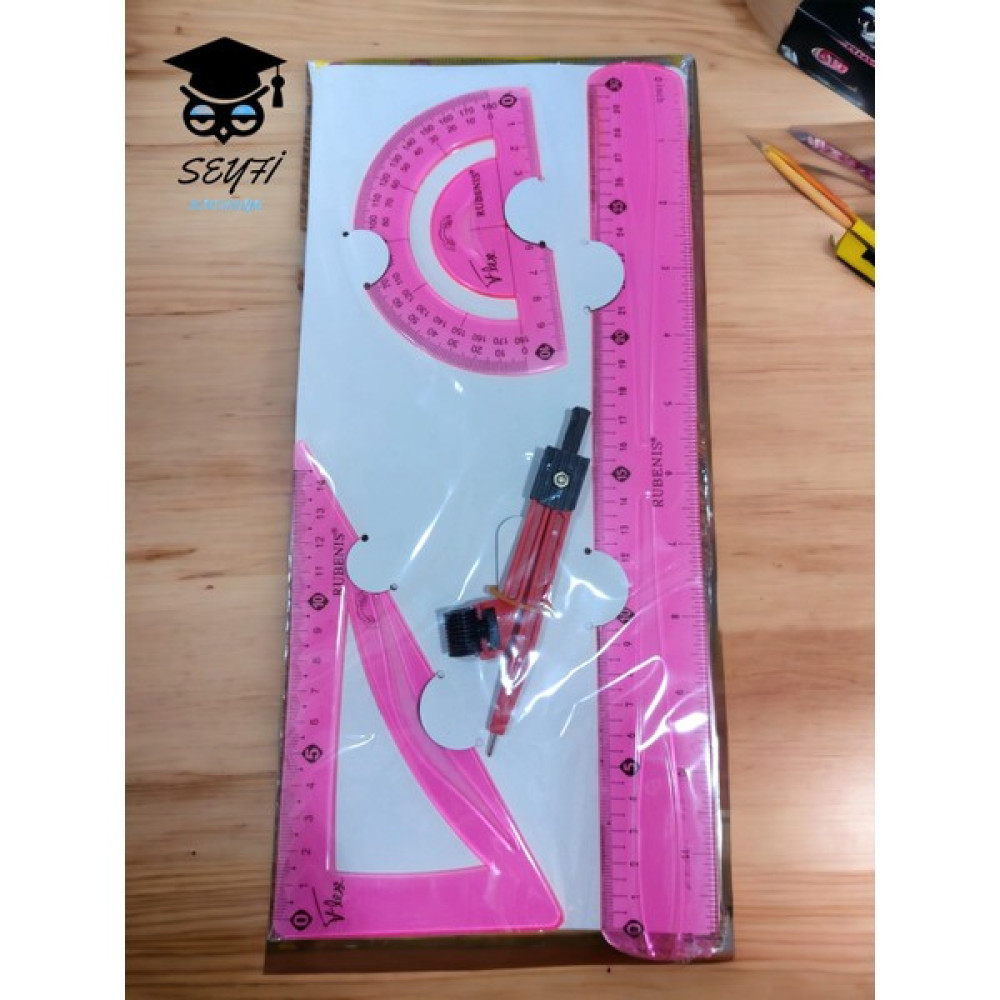Seyfi Kırtasiye Kırılmaz Cetvel Seti 30 cm Pergel Iletki Gönye Cetvel Plastik Flexible Geometri Seti - Pembe Cetvel Fiyatı