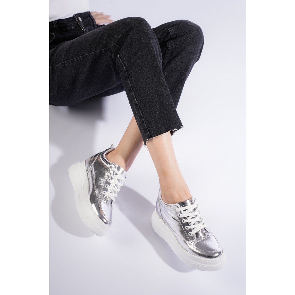 She Boy Uzatan Kadın Içten Gizli Topuklu Parlak Gümüş Spor Ayakkabı Sneaker Ayakkabılar ve Çantalar Fiyatı