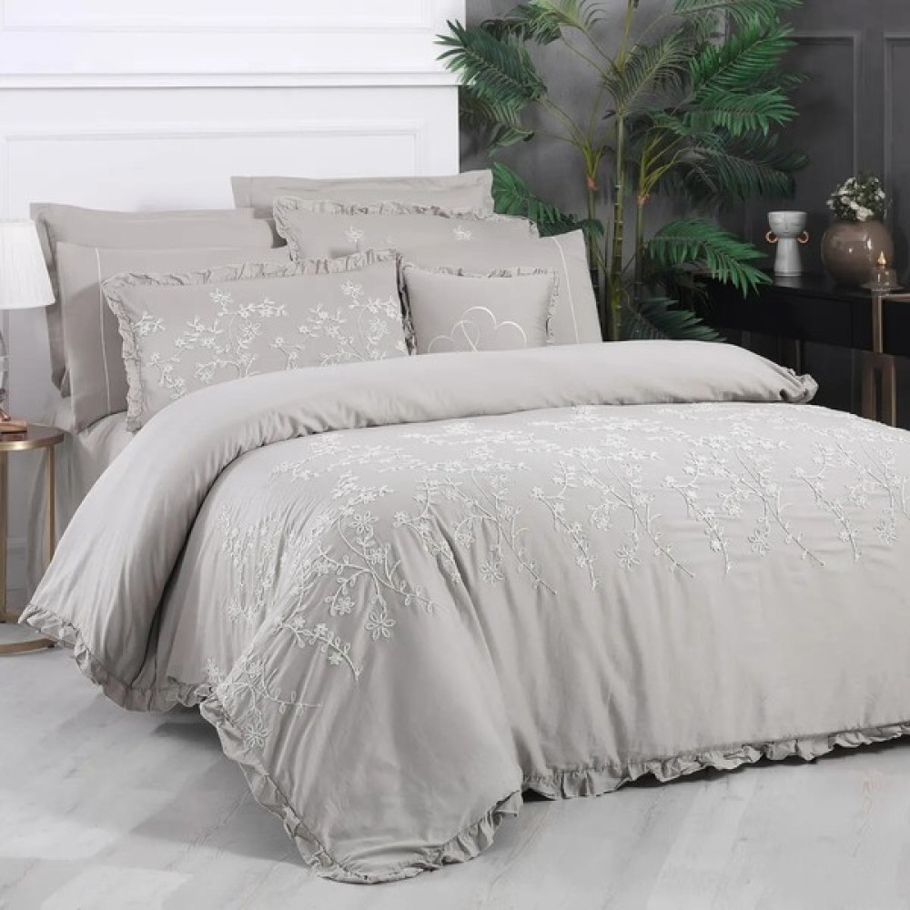 Shine Home 7 Parça Pamuk Saten Nakışlı Çift Kişilik Nevresim Takımı (300 Tc - 120 Iplik) - Renkli - 200 x 220 cm Nevresim Takımı Fiyatı