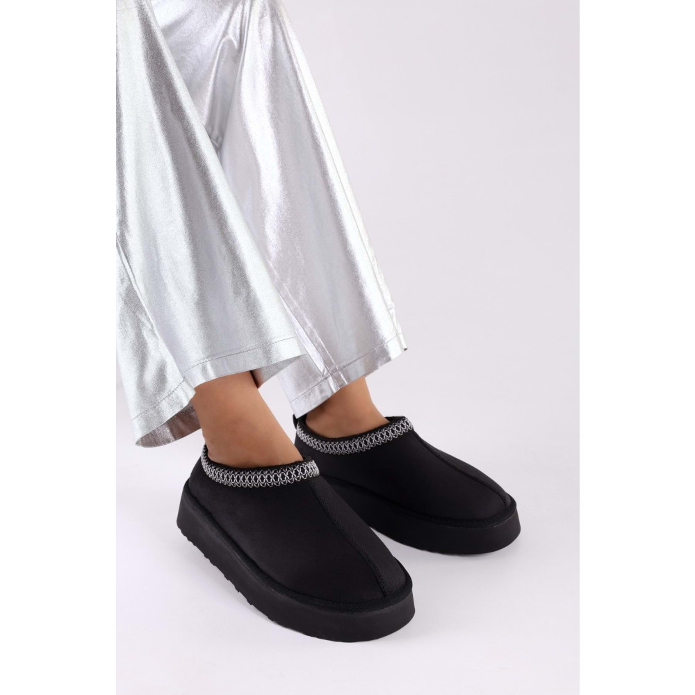 Shoeberry Kadın Uggps Siyah İçi Tüylü Kısa Süet Düz Terlik Siyah Tekstil 39 Beden Unisex Sandalet Fiyatı