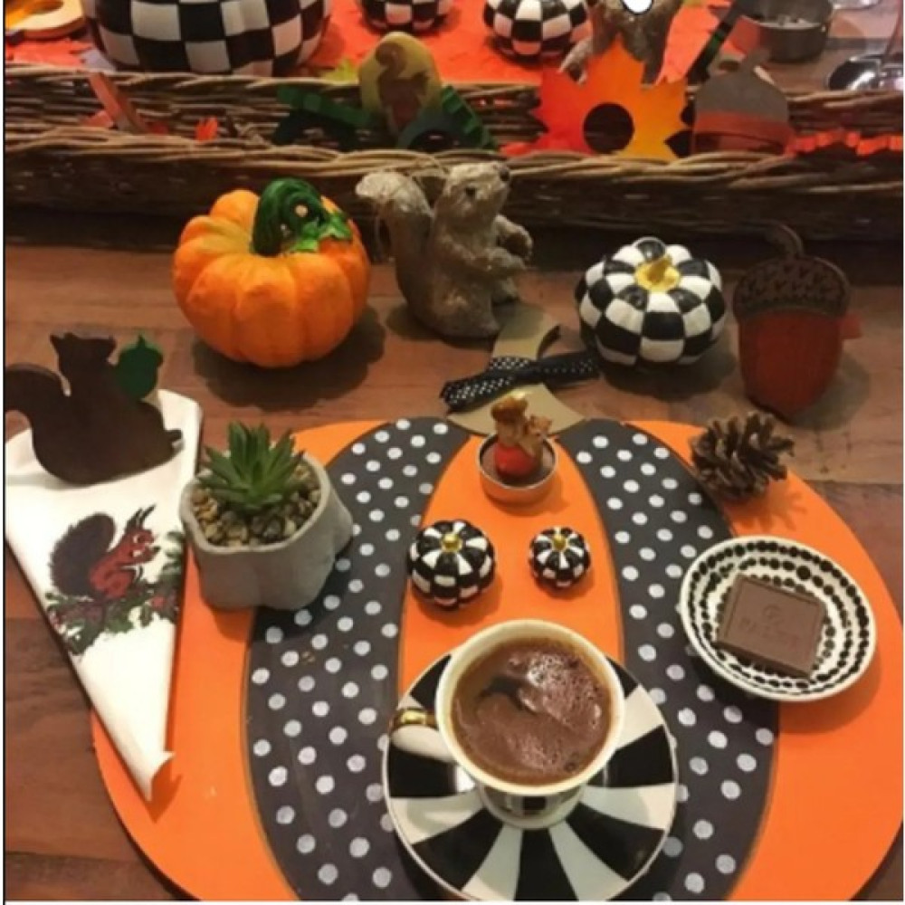 Sister Home Design Puantiye Balkabağı Ahşap Supla - Amerikan Servis - Tabak Altı - Renkli - 32 x 40 cm Masa Örtüsü Fiyatı