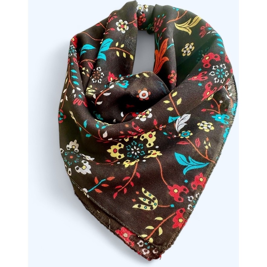 Siyah Renk Içerisinde Çiçek Desenli Çok Amaçlı Bandana %100 Cotton BND8183, One Size Bandana (Outdoor) Fiyatı