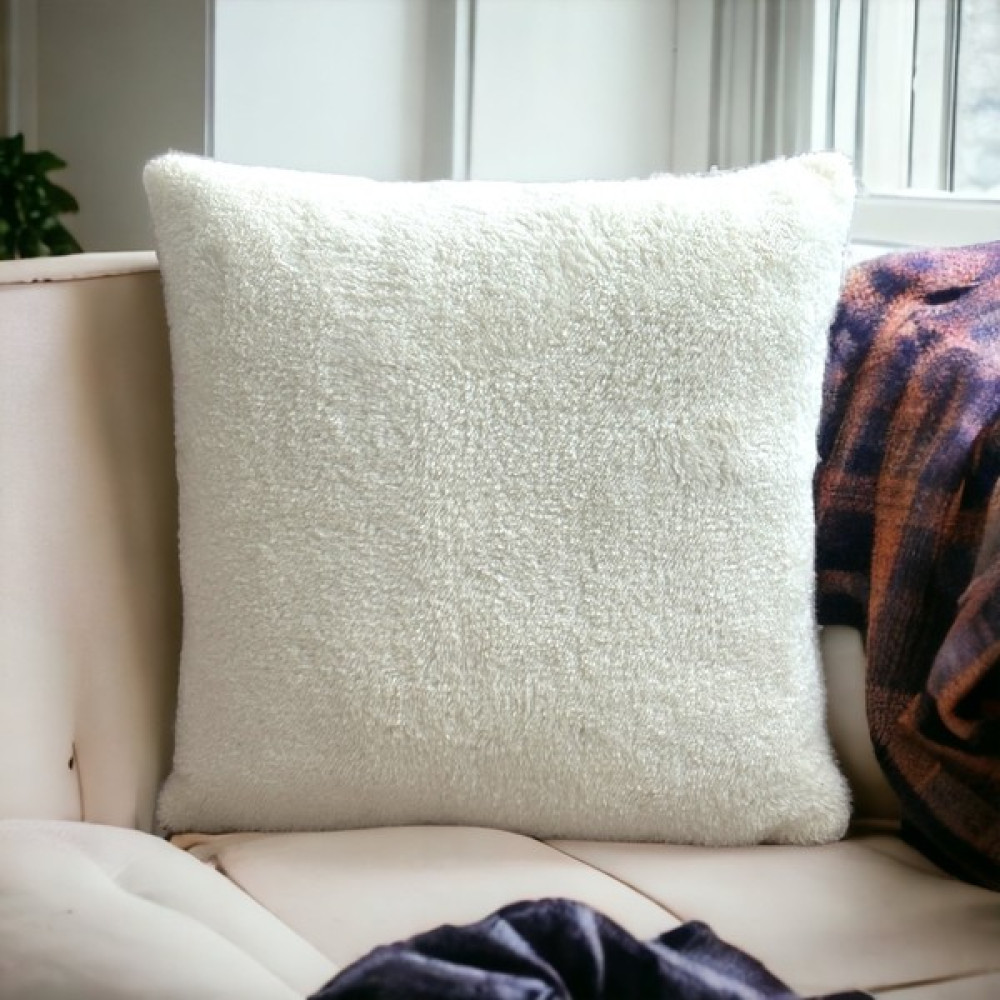 Sk Home Çift Taraflı Kuzu Peluş Teddy Puffy Polar Dekoratif Hediyelik Kırlent Kılıfı(Puffy-01) - 43 x 43 cm - Ekru Kırlent / Mobilya Yastığı Fiyatı