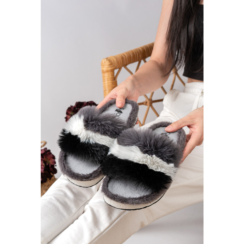 Slipcat Kadın Peluş Ev Terliği Peluş Ev Terliği Yazlık-Mevsimlik ev terliği Tüylü terlik 38 Beden Unisex Sandalet Fiyatı