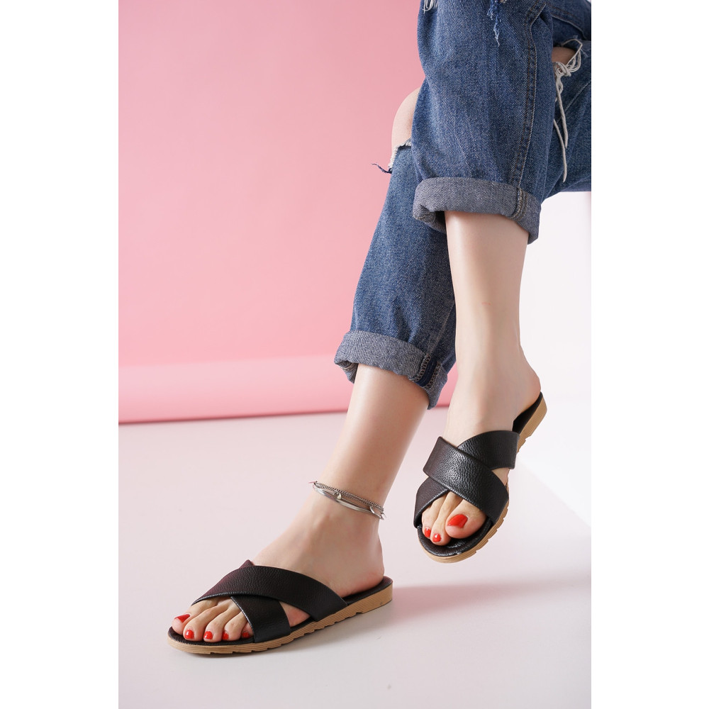 Slipcat Kadın Siyah Çapraz Siyah Yazlık Terlik 39 Beden Unisex Sandalet Fiyatı