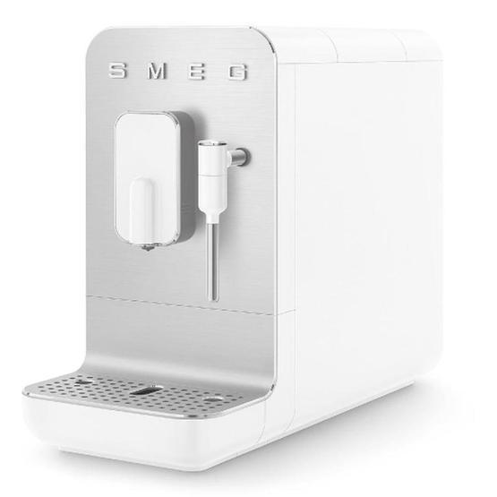 Smeg BCC02 Mat Beyaz Espresso Otomatik Kahve Makinesi Kahve Makineleri Fiyatı