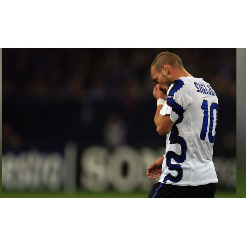 Sneijder 10 Inter 2010/2011 Sezonu Retro Forması Futbol Malzemeleri Fiyatı