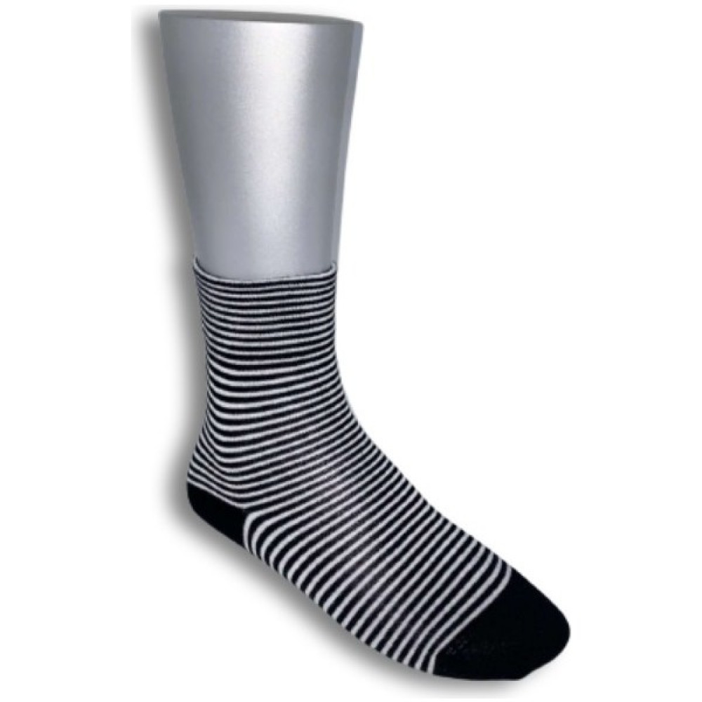 Soccus Poccus Unisex 4'lü Dikişsiz Bambu Çorap Seti, Lastiksiz Iz Bırakmaz Unisex Çorap - 35 - 38 - Beyaz - Siyah Oto Boyaları Fiyatı