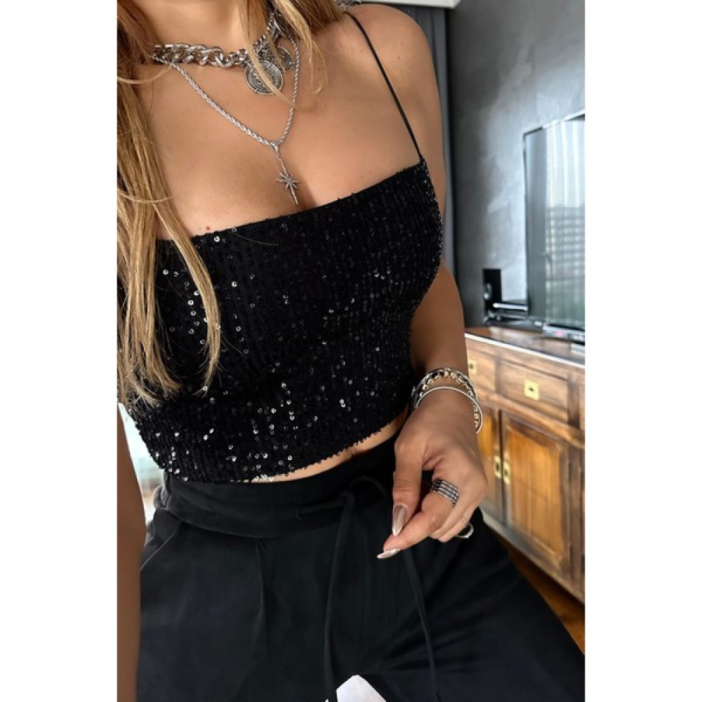 Sohotique By P Payetli Ip Askılı Crop Siyah Bluz Fiyatı
