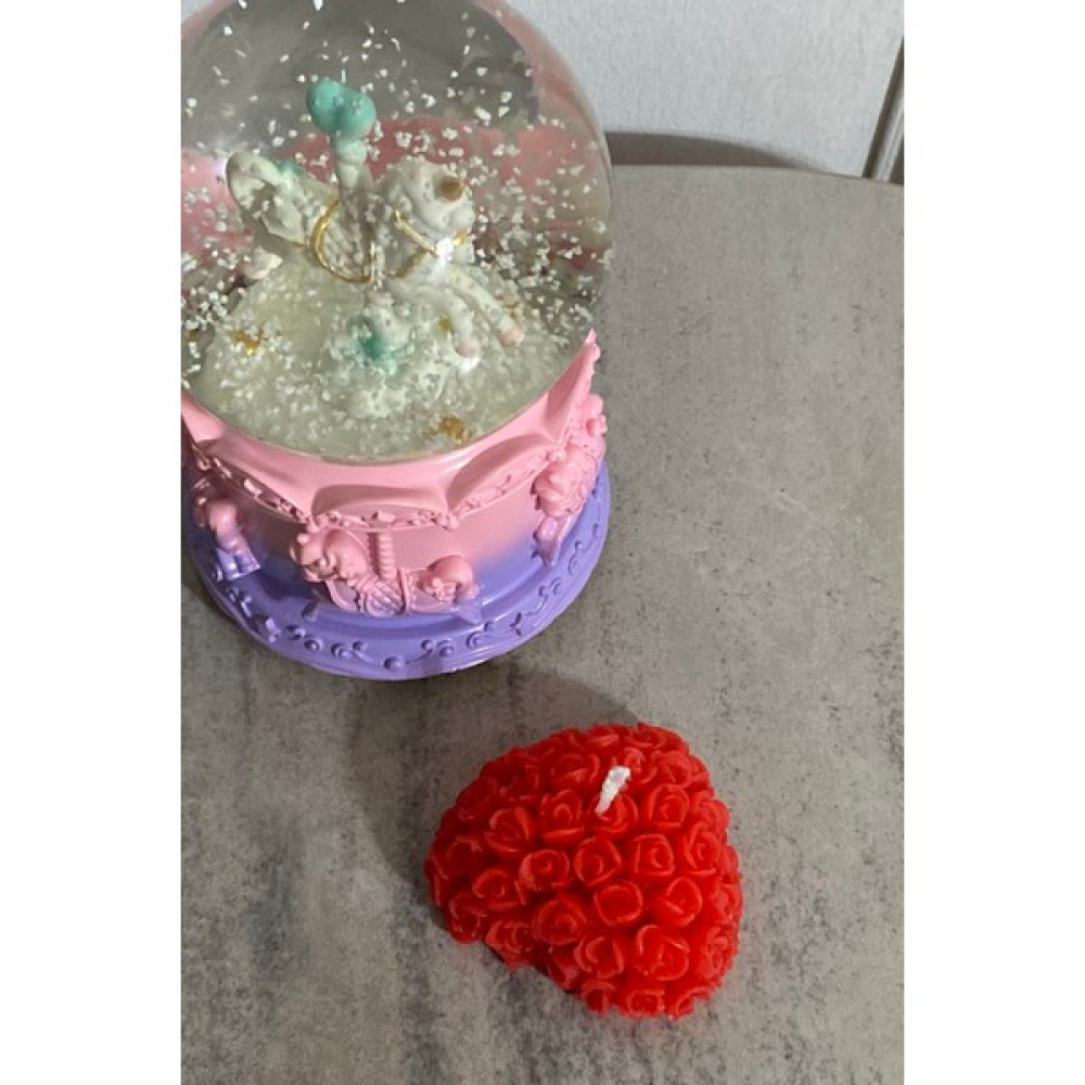 Souvenirs Pool Kokulu, Hediyelik, Dekoratif, Kırmızı Güllü Kalp Mum - Renkli - 1 Adet Dekoratif Mum Fiyatı