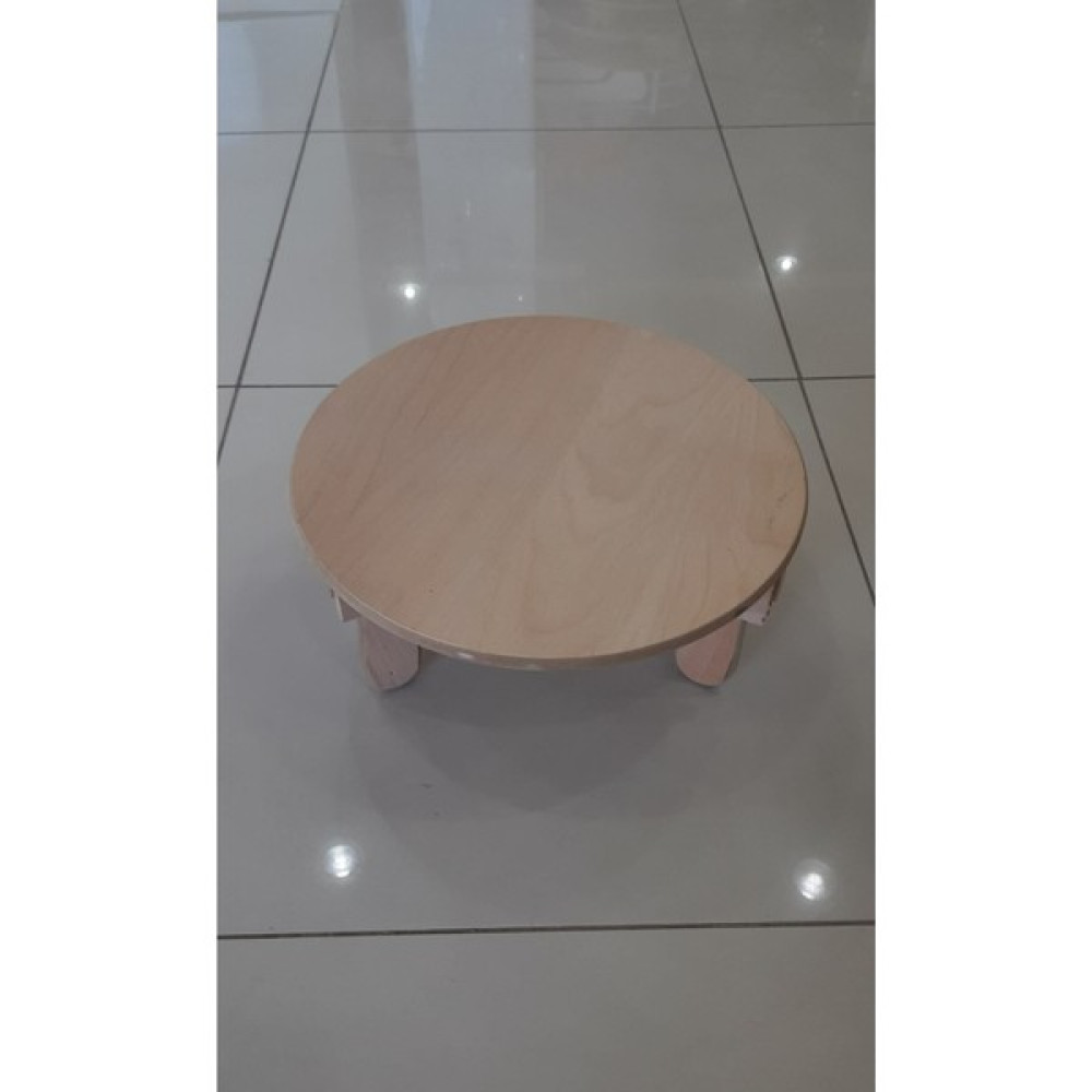 Söylemez Yöresel 1 Parça Ekmek Açma Tahtası Hamur Açma Tahtası Yer Sofrası 50 cm Çok Renkli 50 x 50 cmAhşap Kesme Tahtaları / Kesim Tablaları Fiyatı