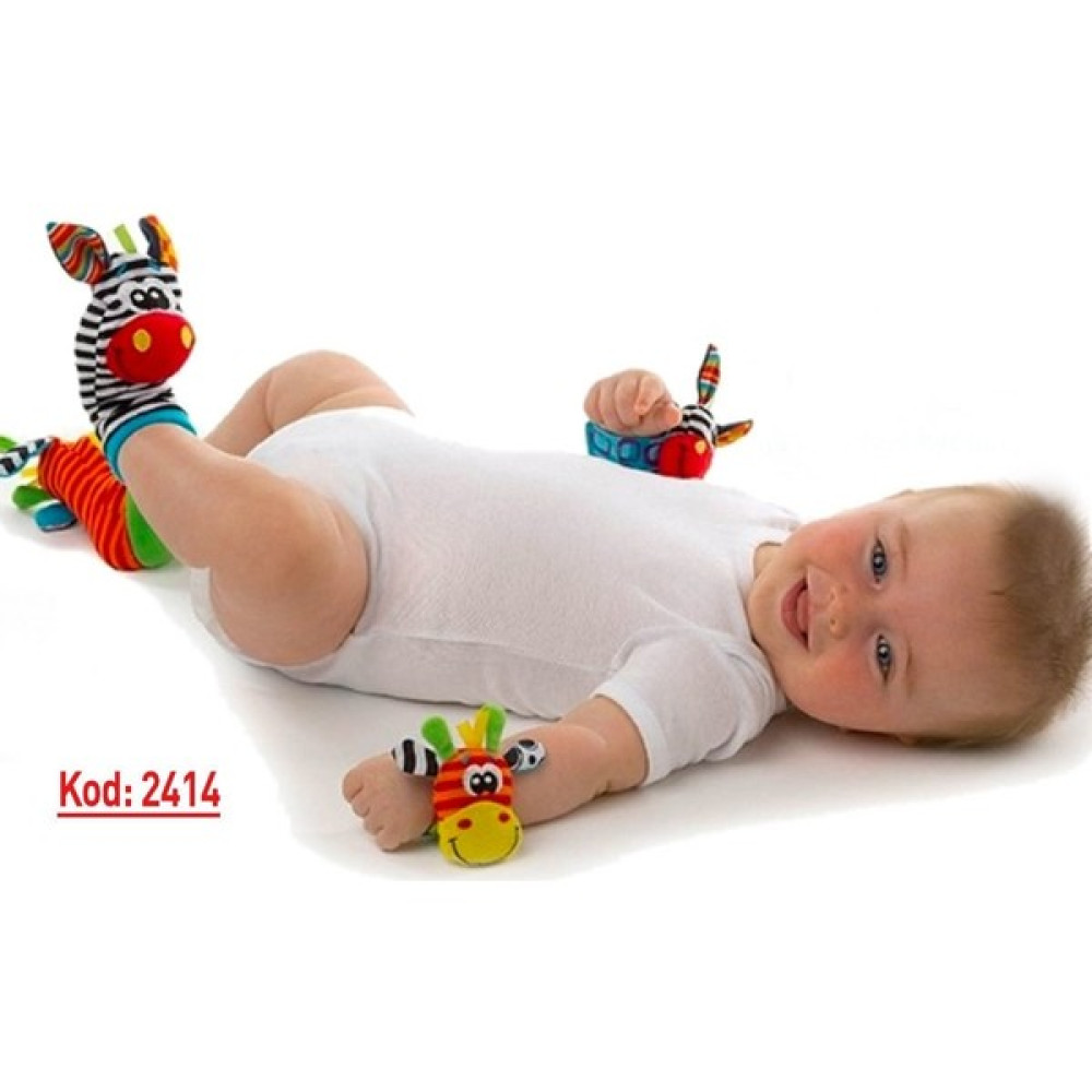 Sozzy Çıngıraklı Bebek Bileklik ve Çorap Seti K2414 Bebek Giysi Takım Fiyatı
