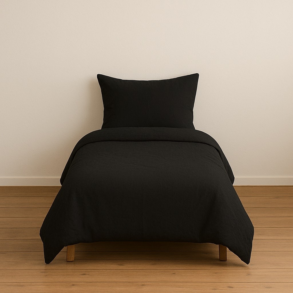 Stella Flavo Tek Kişilik Düz Renk Siyah Nevresim + Kapaklı Yastık Kılıfı - 160 x 230 cm Nevresim Takımı Fiyatı