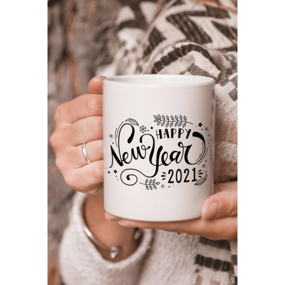 Stüdyo SM Vektörel Çizim Kırmızı Renk Happy New Year 2021 Yazılı Logo Baskılı Kupa Bardak Oto Boyaları Fiyatı