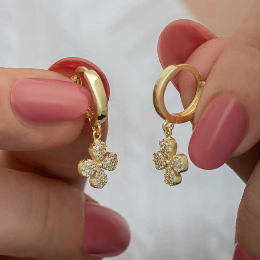 Stumbanng Gümüş Gold Sallantılı Yonca Kadın Küpe Gümüş Küpe Fiyatı