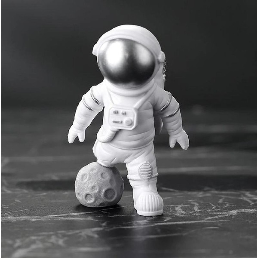 SUME 3 Adet Astronot Figürü Dekoratif Heykel Modern Ev Dekorasyon Çocuk Odası Dekor Biblo - Gümüş Biblo Fiyatı
