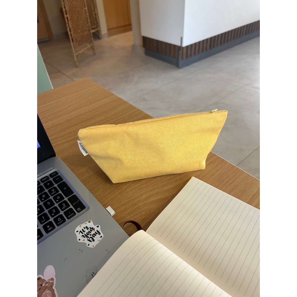 Sumicorn Design Soft Sarı Yıkanabilir Fermuarlı Tek Gözlü Bez Kalemlik Kalem Kutusu Cüzdan Makyaj Çantası Kalem & Yazı Gereçleri Fiyatı