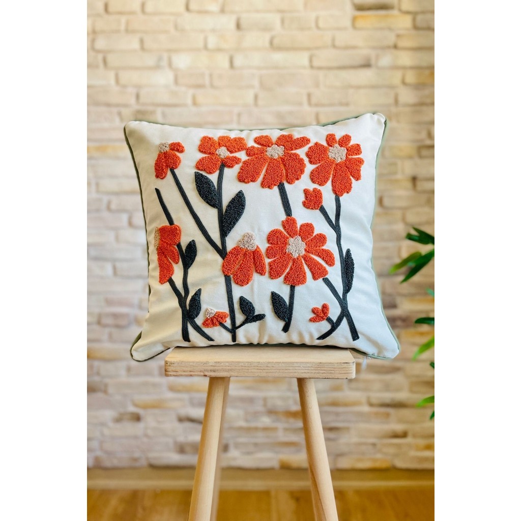 Swita Home Punch Işlemeli Tekli Dekoratif Papatya Desen Kırlent Kılıfı (Panç) - 43 x 43 cm - Turuncu - Beyaz Kırlent / Mobilya Yastığı Fiyatı