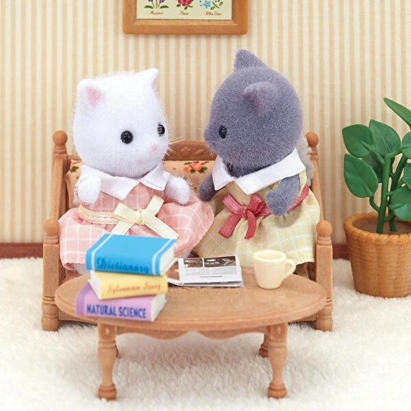 Sylvanian Families İran Kedi Ailesi 5455 Oyun Seti Fiyatı