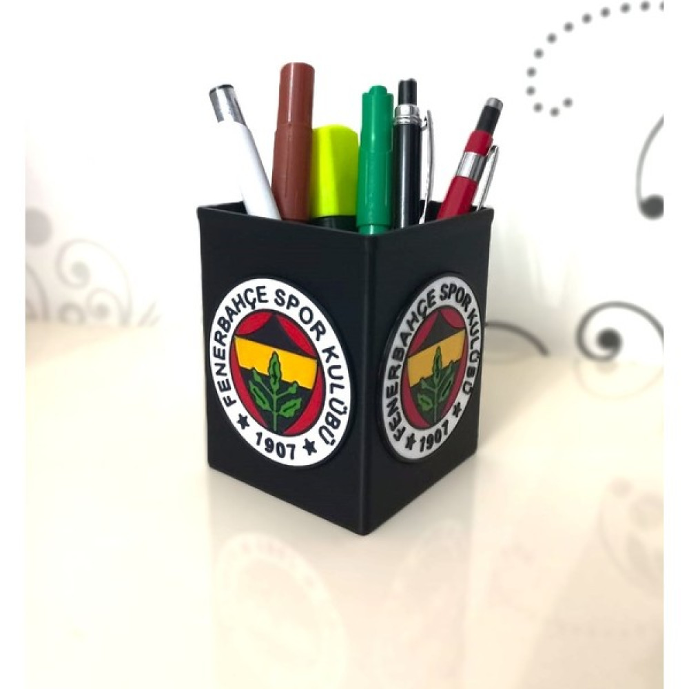 Takım Fb Logo Kabartmalı Masaüstü Kalemlik - Siyah - Kare - 9x7x7 cm Kalemlik Fiyatı