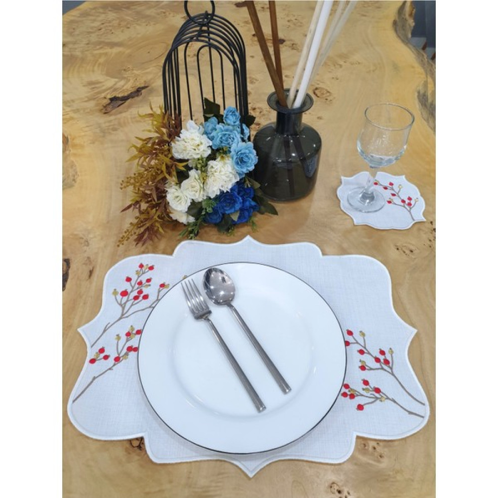 Tanem Home Kırmızı Çiçekli Desen Ithal Keten Nakışlı Amerikan Servis Takımı Tabak Altlığı ve Bardak Altlığı - 35 x 45 cm - Beyaz Amerikan Servis Fiyatı