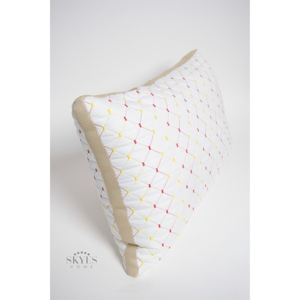 Taraftar Nakışlı Klimalı Yastık Terletmez 1. Kalite Sarı Kırmızı - 50 x 70 cm Yastık Fiyatı