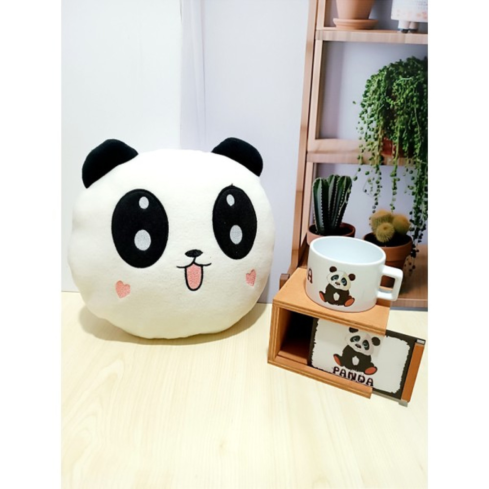 Tema Tasarım Ikili Peluş Panda Yastık ve Ahşap Kutulu Sevimli Panda Temalı Seramik Kupa Bardak Hediye Seti Fincan / Bardak / Kahve Takımı Fiyatı
