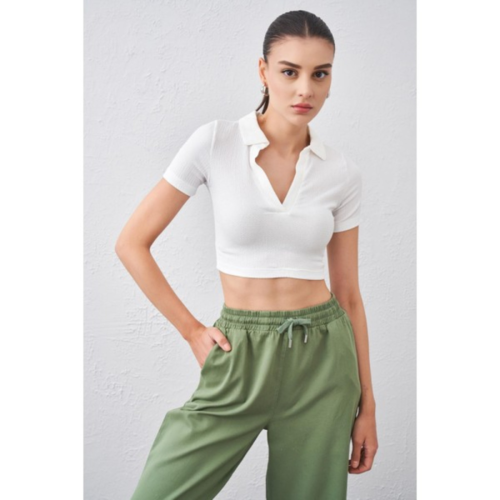 Tena Moda Kadın Ekru Polo Yaka Bürümcük Kumaş Crop Bluz Fiyatı