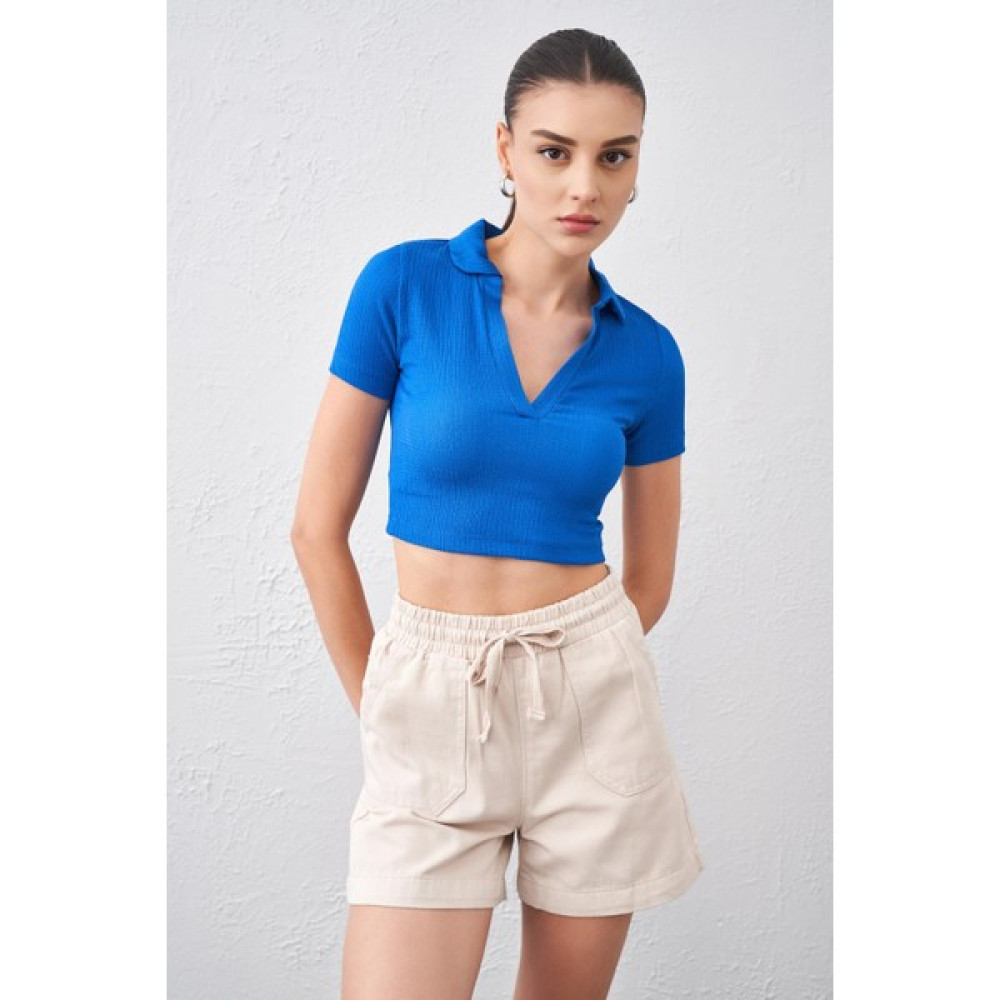 Tena Moda Kadın Saks Polo Yaka Bürümcük Kumaş Crop Bluz Fiyatı