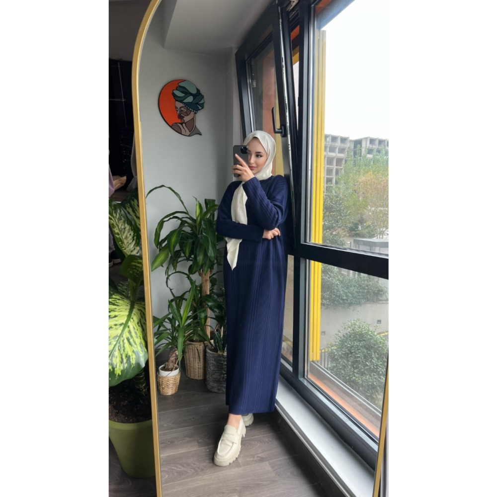 Tesettür Vagonu Yarım Balıkçı Lacivert Triko Elbise STD Beden Tesettür Giyim Fiyatı