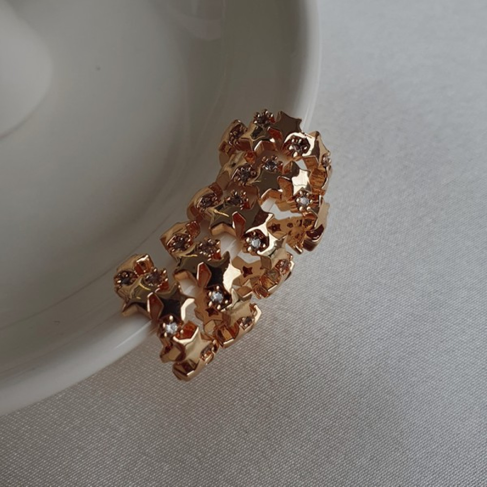 The Merlot Design Vega Earcuff - Minik Yıldızlı Taşlı Kıkırdak Küpe - Gold Bijuteri Küpe Fiyatı