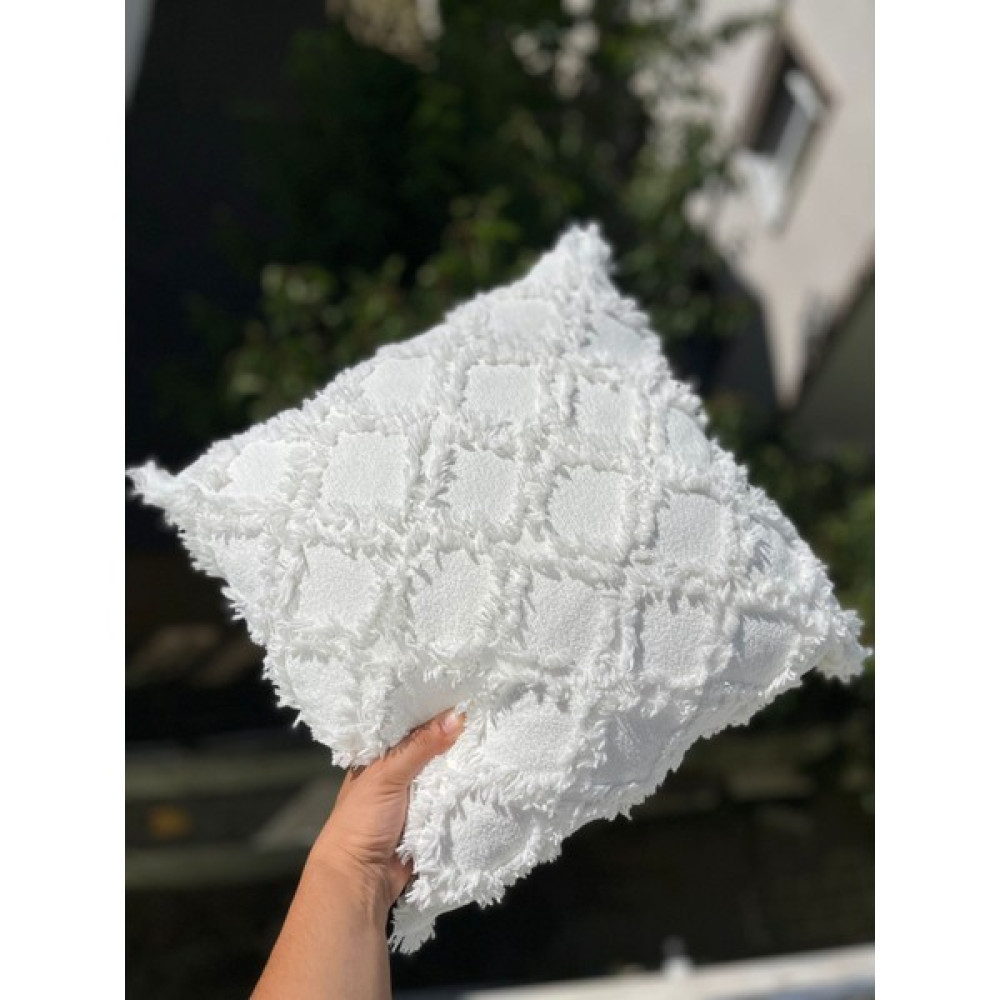 Tik Paket Bohem Özel Tasarım Salon Kırlent Kılıfı, Punç, Peluş Kırlent Kılıfı, Teddy Puffy Kırlent Kılıfı - 43 x 43 cm - Krem Kırlent / Mobilya Yastığı Fiyatı