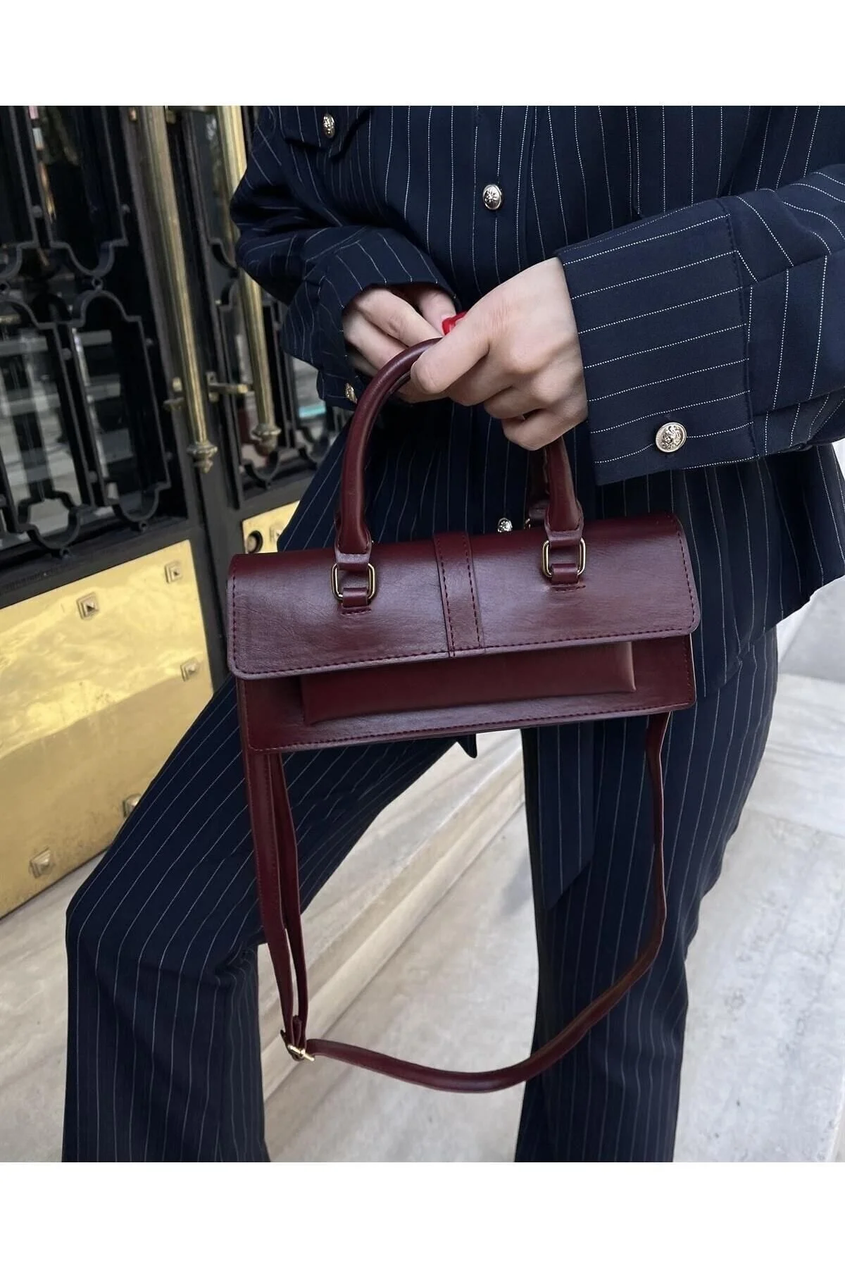 Tina Kapaklı City Çanta Bordo" Unisex Çanta & Cüzdan ve Seyahat Çantaları Fiyatı