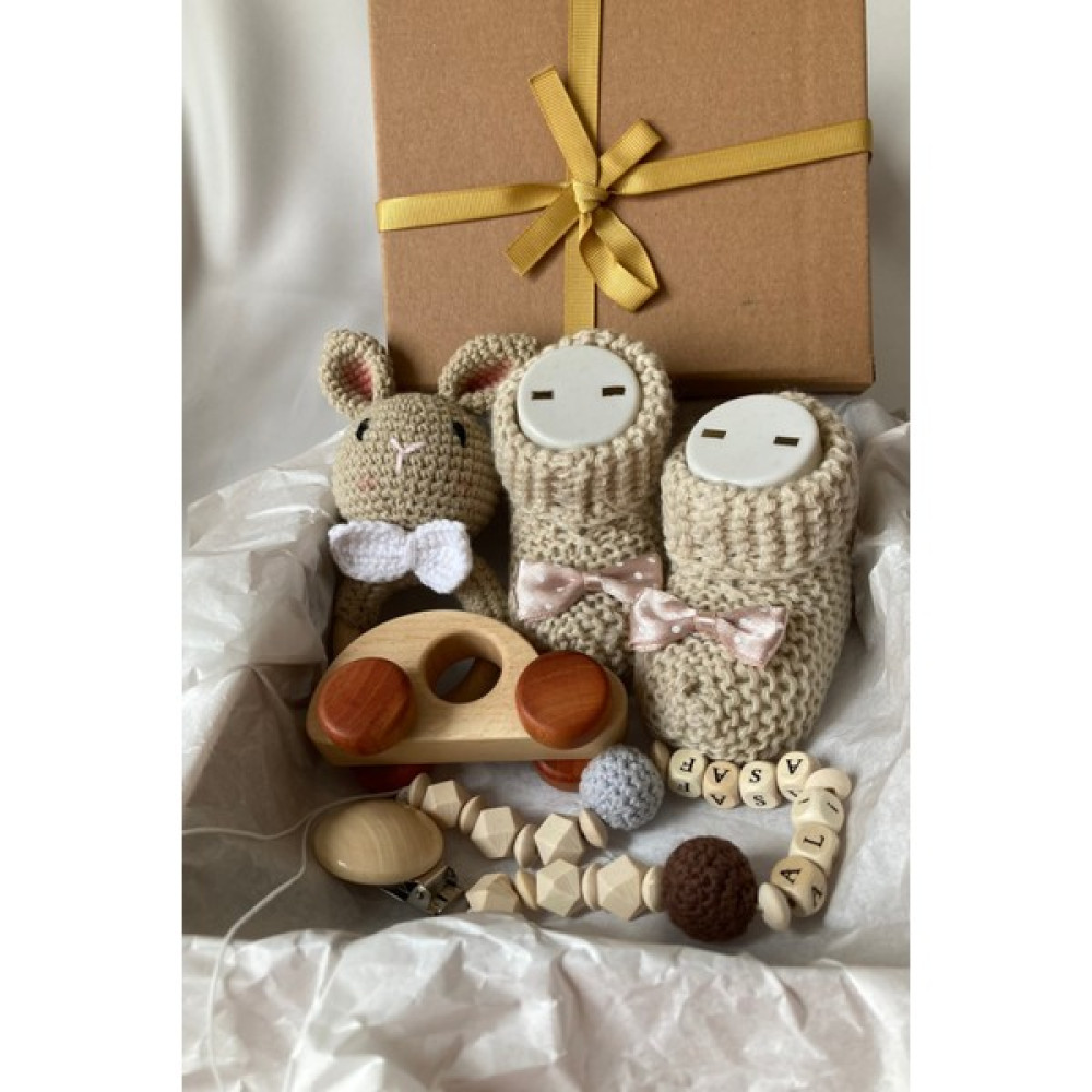 Tiny Wood Hoşgeldin Bebek, Bebek Çıngırak, Emzik Zinciri ,organik Yenidoğan Erkek Bebek Hediye Seti Bebek Beslenme Gereçleri Fiyatı