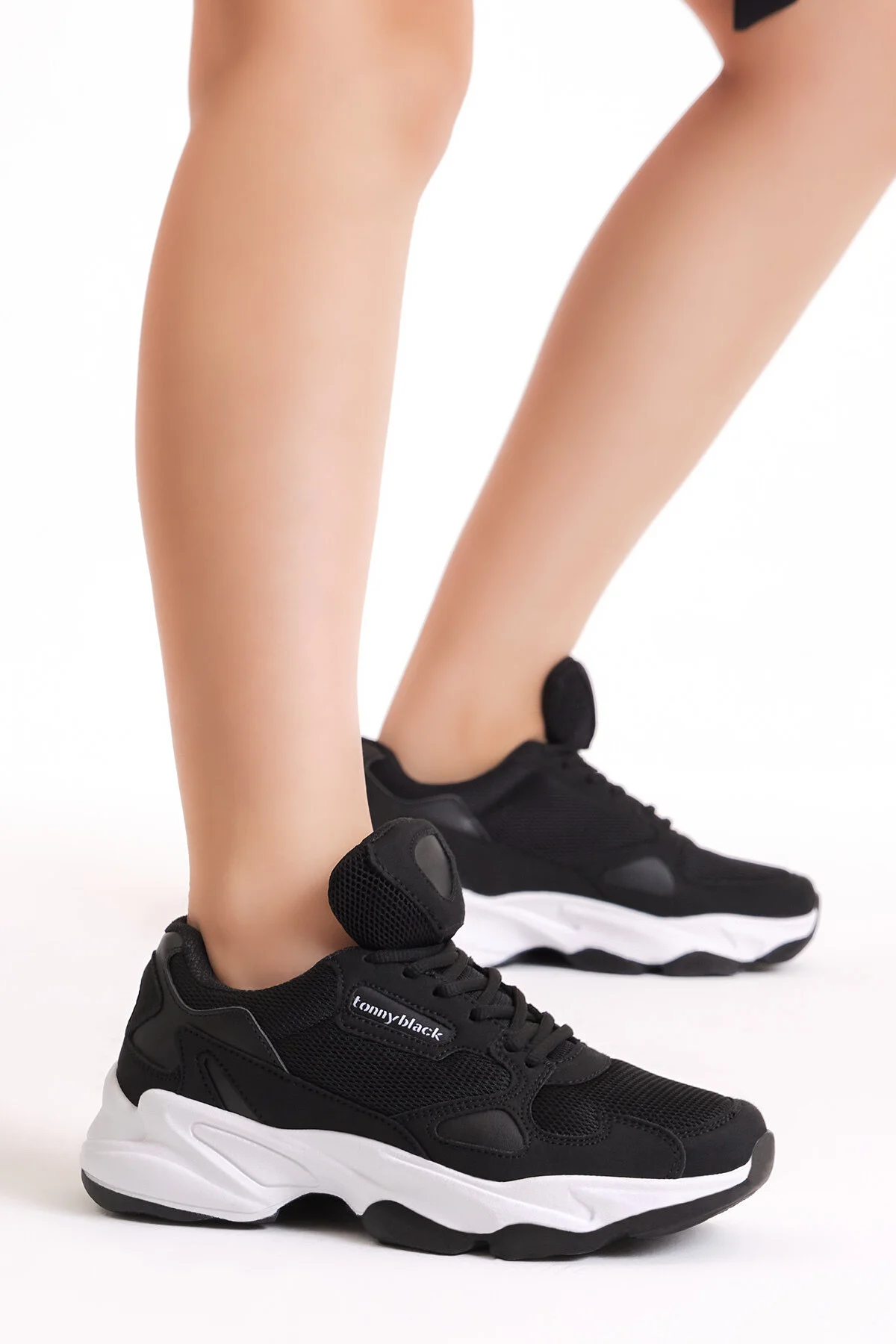 Tonny Black Unisex Siyah Beyaz Spor Ayakkabı Zhr 38 Beden Spor Ayakkabı Fiyatı