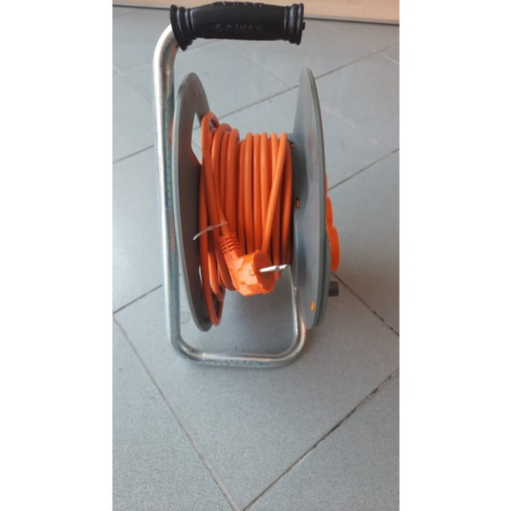 toolmaster Seyyar Makaralı Uzatma Kablosu 3 x 1.5 mm – 35 M Prizler Fiyatı