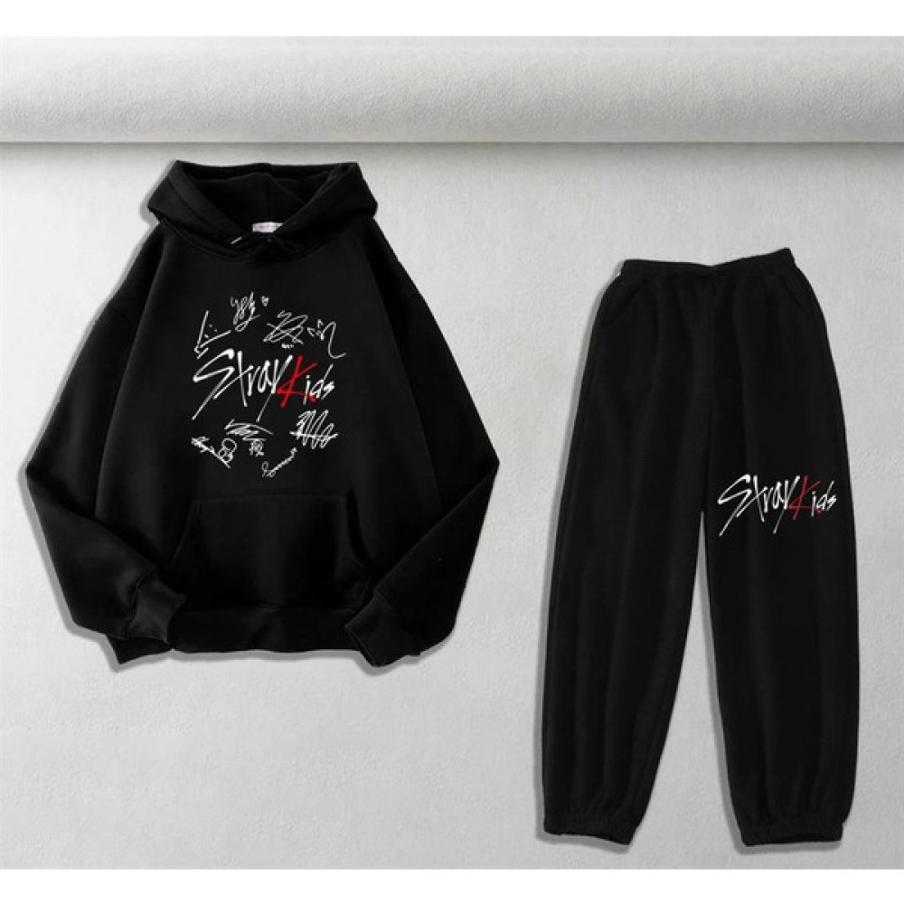Touz Moda Stray Kids Baskılı Siyah Sweatshirt-Eşofman Altı İkili Takım Bayan Sweatshirt Fiyatı