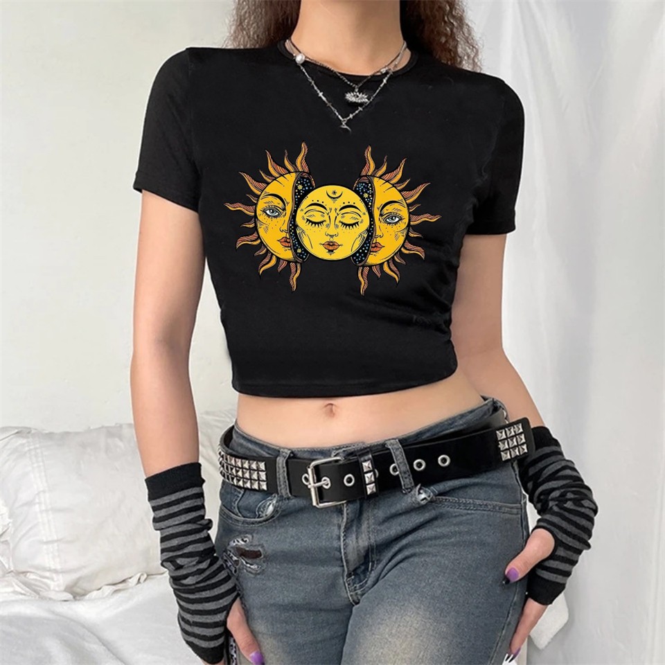 Touz Moda Sun And Moon Siyah Crop Bluz Fiyatı