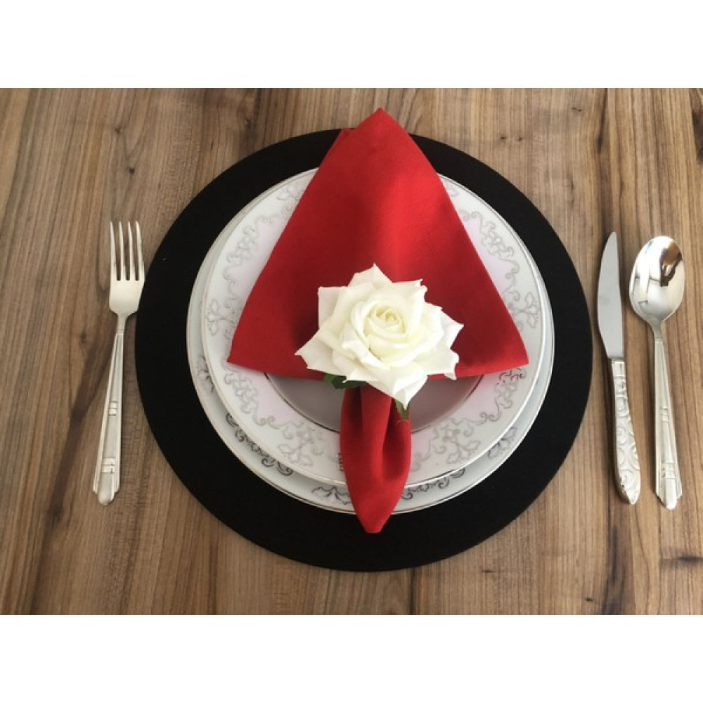 Trend Yuvam Ev Tekstil Ürünleri Kırmızı Kumaş Peçete (40X40 Cm) - 40 x 40 cm - Beyaz Masa Örtüsü Fiyatı